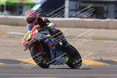 media/Oct-08-2023-CVMA (Sun) [[dbfe88ae3c]]/Race 5 Amateur Supersport Open/